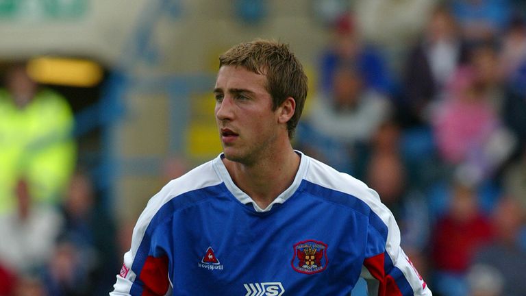 Glenn Murray of Carlisle United in action during the Coca Cola League Two match against Northampton Town in August 2005