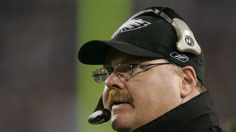 JACKSONVILLE, FLORIDA - FEBRUARY 06:  Head coach Andy Reid of the Philadelphia Eagles observes play against the New England Patriots during the second quar