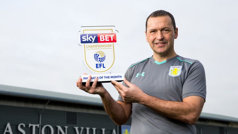 Aston Villa assistant manager Colin Calderwood accepts the January 2018 Sky Bet Championship Manager of the Month Award on behalf of Steve Bruce