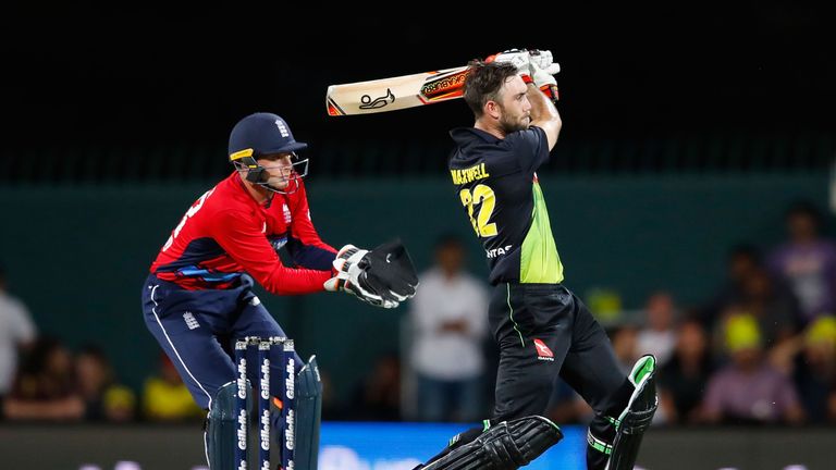 HOBART, AUSTRALIA - FEBRUARY 07:  Glenn Maxwell of Australia bats during the Twenty20 International match between Australia and England at Blundstone Arena