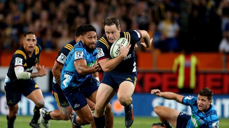 Ben Smith on the attack for the Highlanders