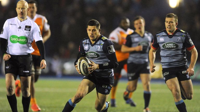  Lloyd Williams on the attack for Cardiff Blues