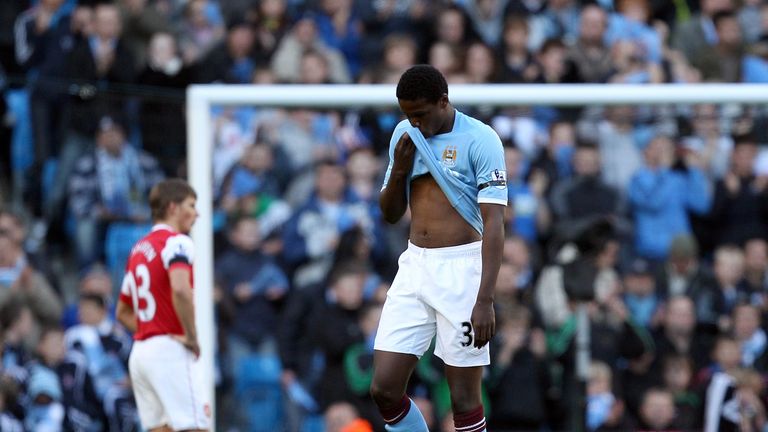 MANCHESTER, ENGLAND - OCTOBER 24:  Dedryck Boyata of City is sent off during the Barclays Premier League match between Manchester City and Arsenal at City 