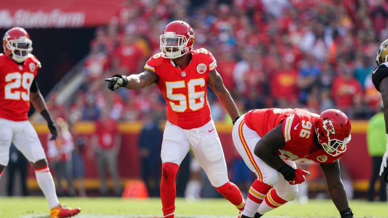 KANSAS CITY, MO - NOVEMBER 6: Inside linebacker Derrick Johnson #56 of the Kansas City Chiefs sets an alignment call for his defensive backs against the Ja