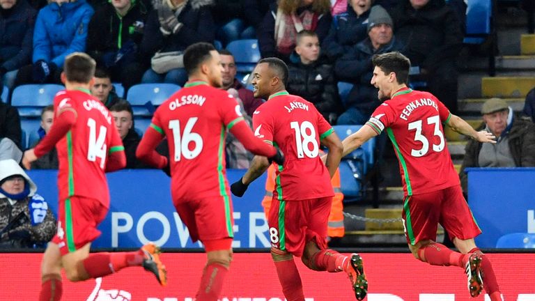 Federico Fernandez celebrates scoring the equaliser at the King Power Stadium