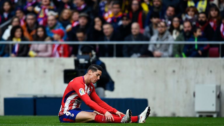 Atletico Madrid's Spanish forward Fernando Torres reacts during the Spanish league football match between Club Atletico de Madrid and UD Las Palmas at the 