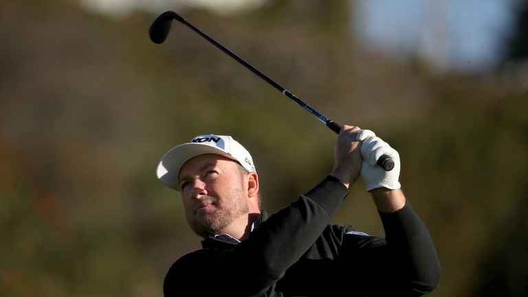 PACIFIC PALISADES, CA - FEBRUARY 15:  Graeme McDowell of Northern Ireland plays his shot from the fourth tee during the first round of the Genesis Open at 