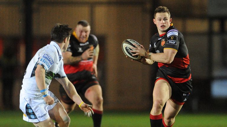 Dragons' Hallam Amos on the attack against Glasgow Warriors