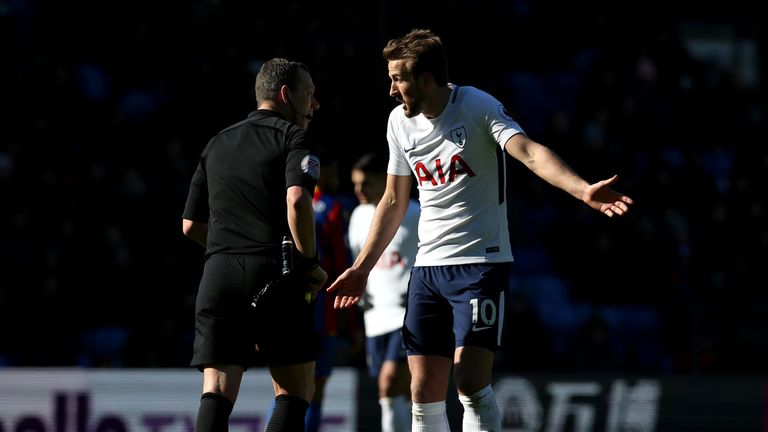 Harry Kane gestures to the referee