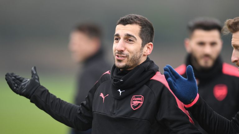 Henrikh Mkhitaryan believes Arsenal will fight for top-four