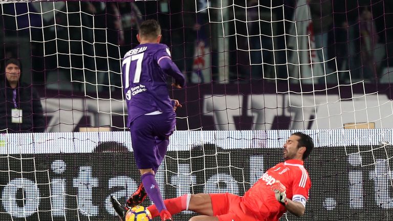 FLORENCE, ITALY - FEBRUARY 09: Gianluigi Buffon of Juventus for a shot by Cyril Thereau of ACF Fiorentina during the serie A match between ACF Fiorentina a