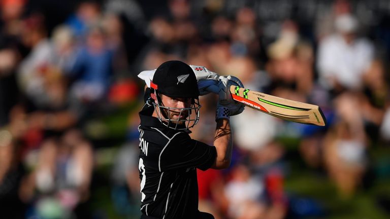 HAMILTON, NEW ZEALAND - FEBRUARY 25:  New Zealand batsman Kane Williamson hits out during the 1st ODI between New Zealand and England at Seddon Park on Feb