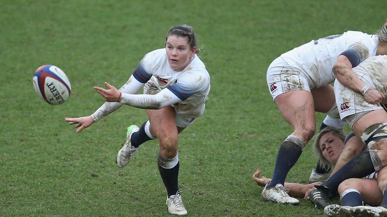 LONDON, ENGLAND - FEBRUARY 10: Leanne Riley of England Women passes the ball during the Natwest Women's Six Nations Championships match between England and