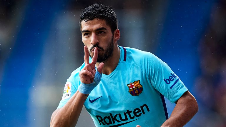 EIBAR, SPAIN - FEBRUARY 17:  Luis Suarez of FC Barcelona celebrates after scoring a goal during the La Liga match between Eibar and Barcelona at Estadio Mu