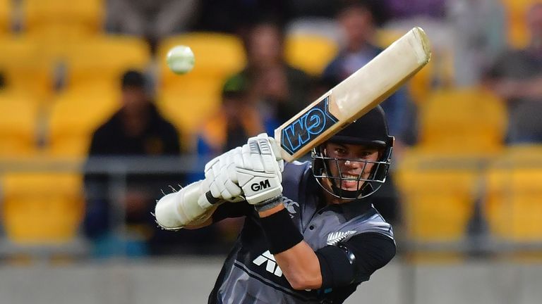 England face battle to make Tri-Series final after defeat to New ...