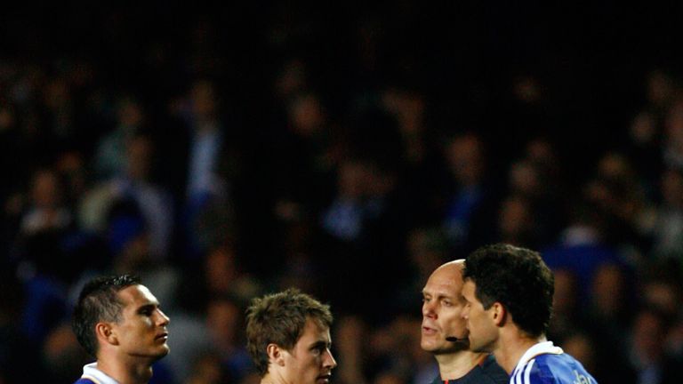 Referee Tom Henning Ovrebo Admits To Errors In Chelsea Vs Barcelona In 09 Champions League Football News Sky Sports