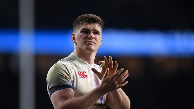 England centre Owen Farrell has a leg injury