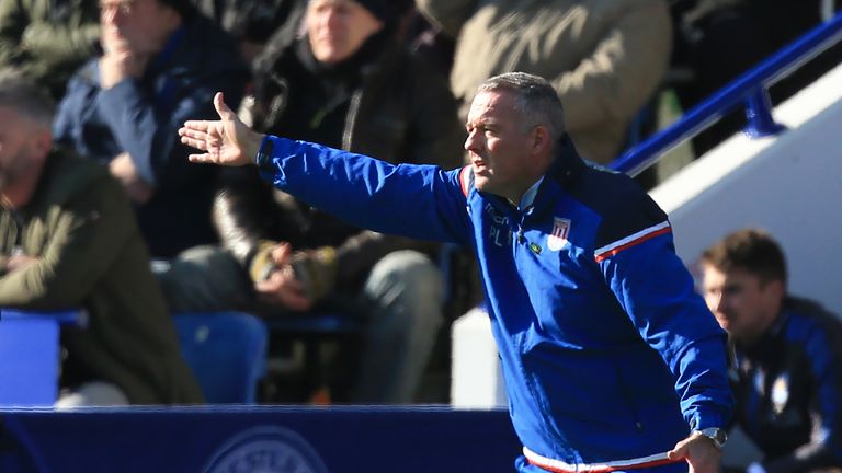 Paul Lambert gestures on the touchline during the Premier League match between Leicester City and Stoke City at the King Power Stadium