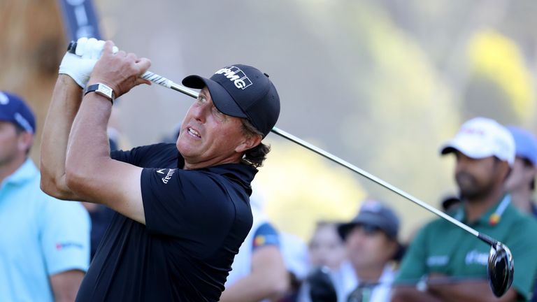 PACIFIC PALISADES, CA - FEBRUARY 18:  Phil Mickelson plays his shot from the 11th tee during the final round of the Genesis Open at Riviera Country Club on