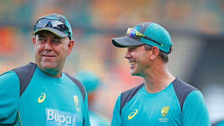 HOBART, AUSTRALIA - FEBRUARY 07:  Coach Darren Lehmann and Ricky Ponting, assistant T20 coach talk during the Twenty20 International match between Australi