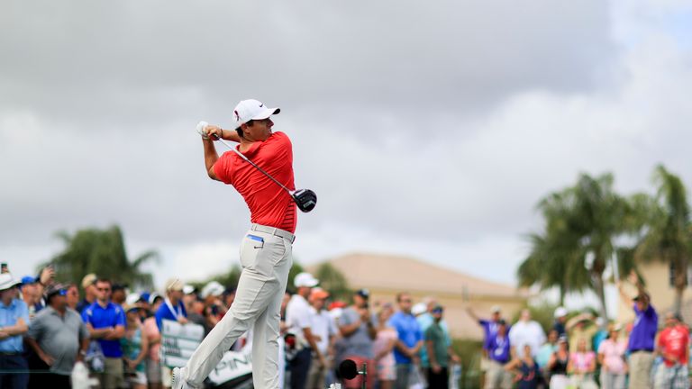 PALM BEACH GARDENS, FL - FEBRUARY 22:  Rory McIlroy of Northern Ireland plays his tee shot from the 13th hole during the first round of the Honda Classic a