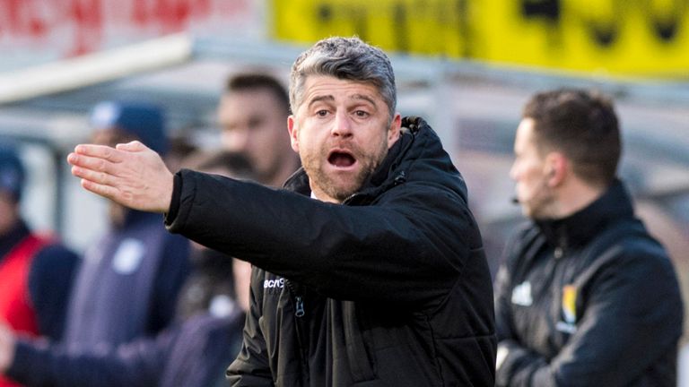 Motherwell manager Stephen Robinson