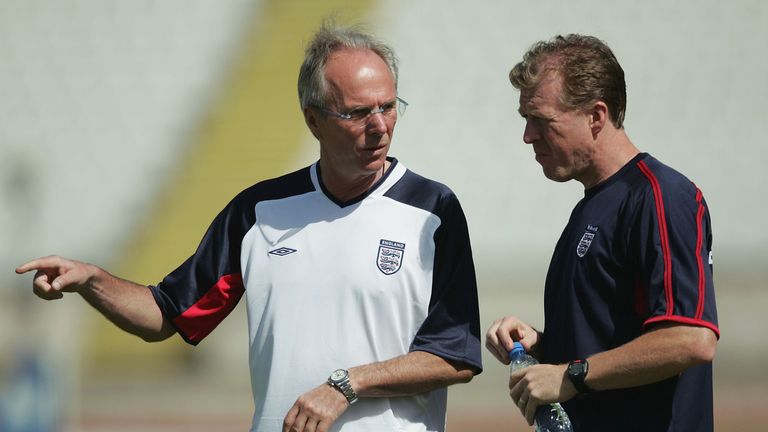 LISBON, PORTUGAL - JUNE 11:  Sven Goran Eriksson the head coach and Steve McClaren of England talk together during the teams training session at the Nation