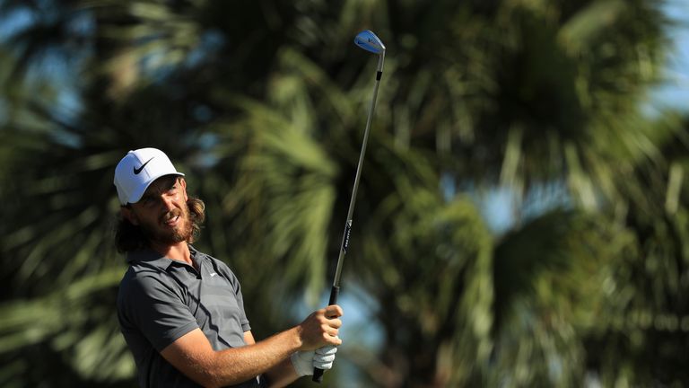 PALM BEACH GARDENS, FL - FEBRUARY 25:  Tommy Fleetwood of England plays his tee shot on the seventh hole during the final round of the Honda Classic at PGA