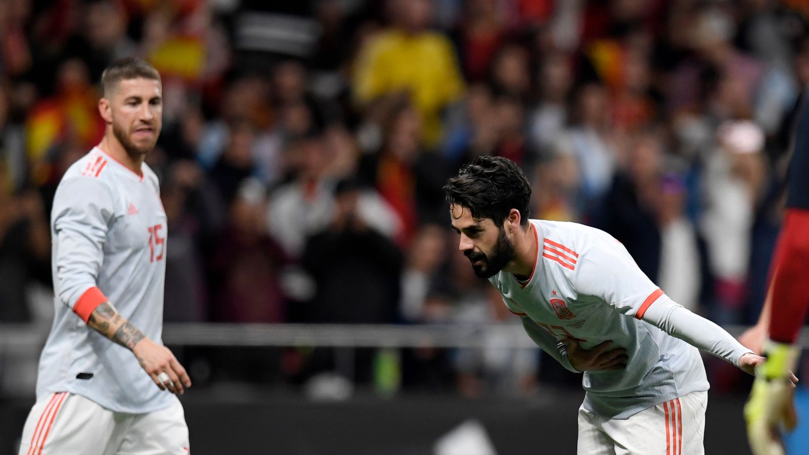 Spain 6 1 Argentina Isco Scores Hat Trick As Hosts Dismantle Argentina Football News Sky Sports