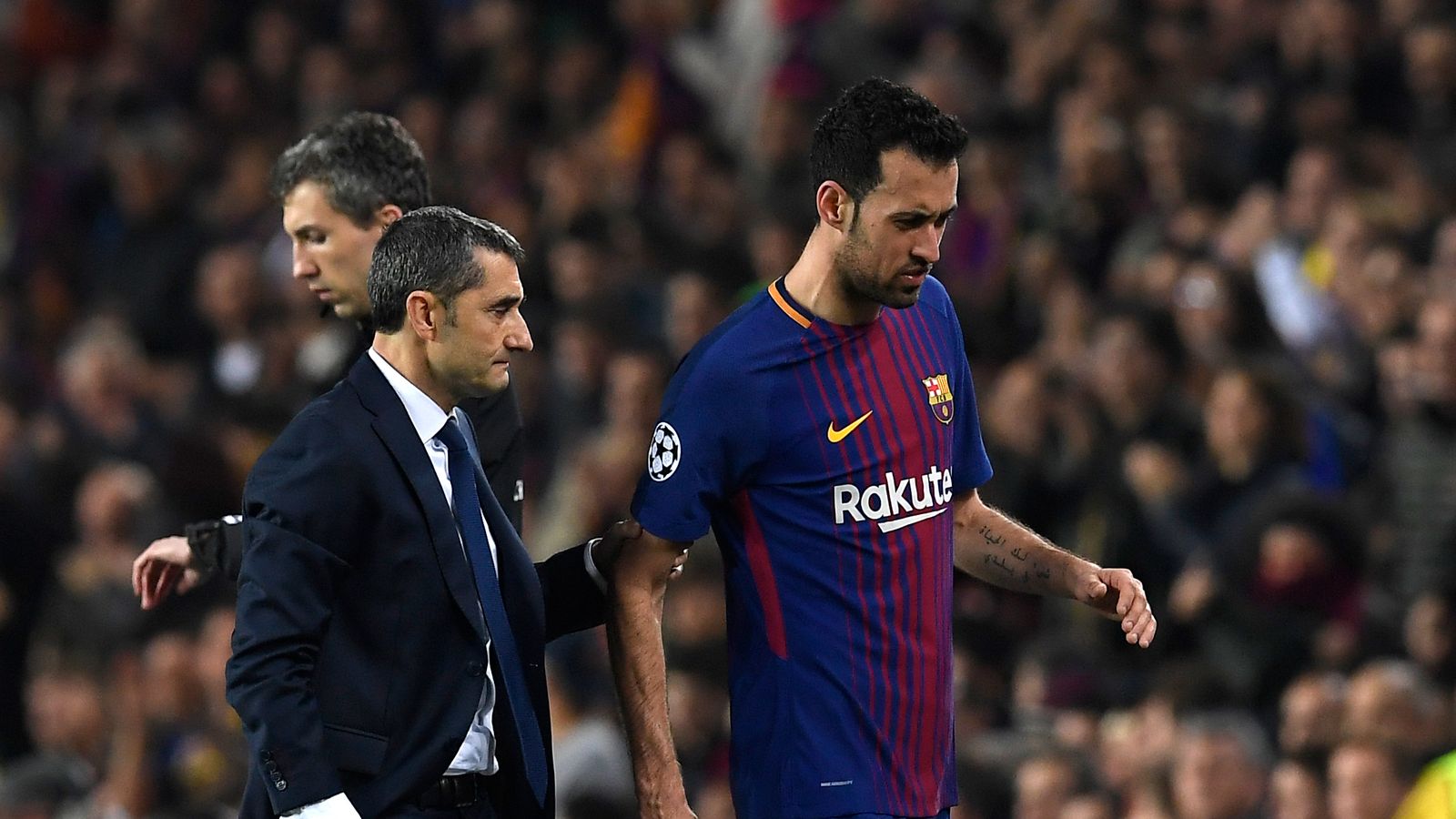 Barcelona's Sergio Busquets set for threeweek layoff with toe injury