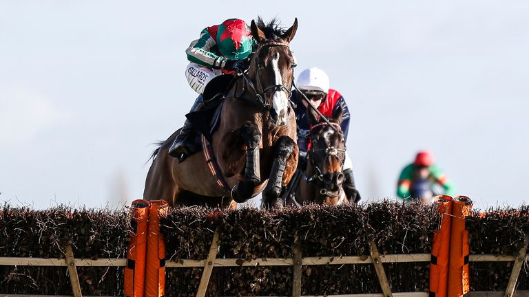 Friday Night Light: Could bid for big bonus