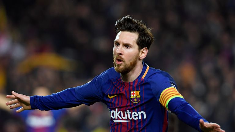 Lionel Messi celebrates his second goal against Chelsea