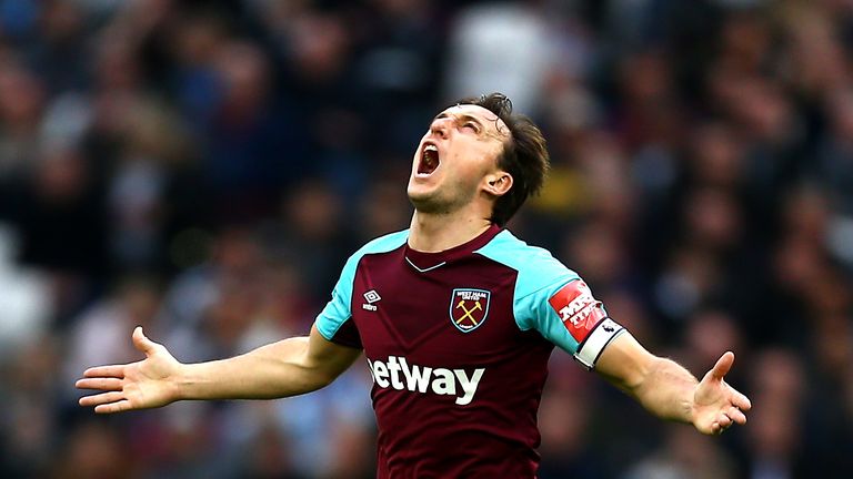 Mark Noble vents his frustration 