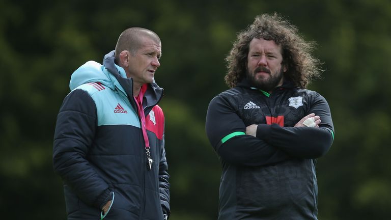 Harlequins forwards coach Graham Rowntree chats to Adam Jones