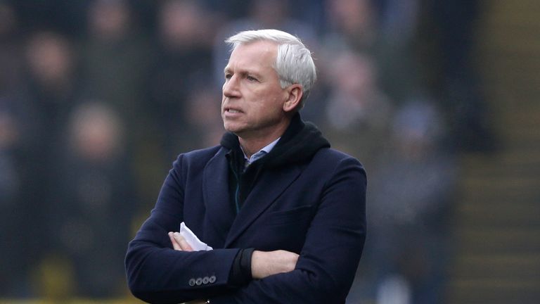 Alan Pardew during the Premier League match between Watford and West Bromwich Albion at Vicarage Road on March 3, 2018