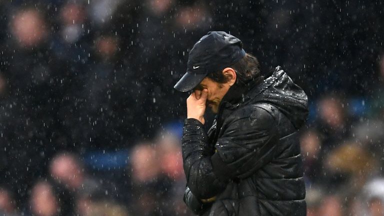 Antonio Conte reacts during Chelsea&#39;s defeat to Manchester City