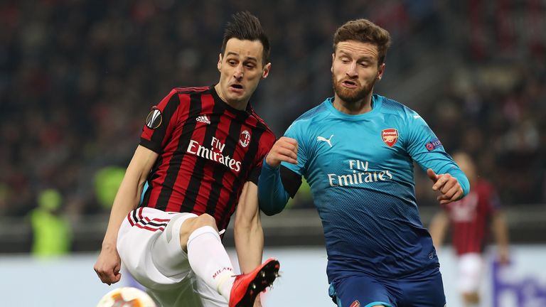 Shkodran Mustafi is expected to be fit to face Milan on Thursday