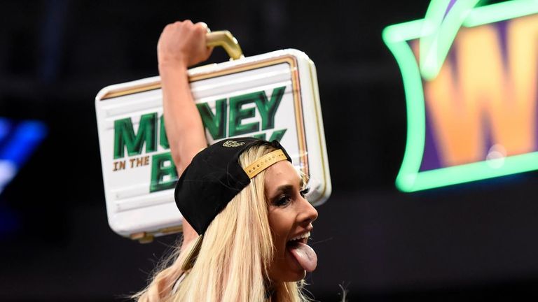Despite losing to Becky Lynch, this week's SmackDown was a good showcase for Carmella