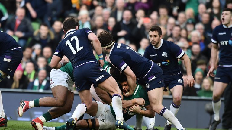 DUBLIN, IRELAND - MARCH 10: Conor Murrary of Ireland scores a try during the Ireland v Scotland Six Nations rugby championship game at Aviva Stadium on March 10, 2018 in Dublin, Ireland. (Photo by Charles McQuillan/Getty Images)