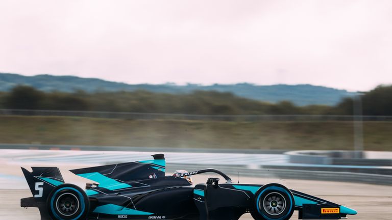 Alexander Albon in action for DAMS