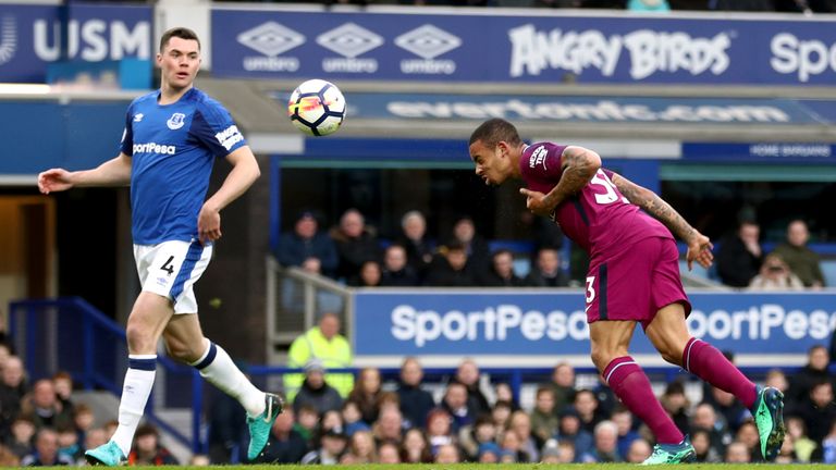 Manchester City's Gabriel Jesus scores his side's second goal of the game with a headshot during the Premier League match at Goodison Park