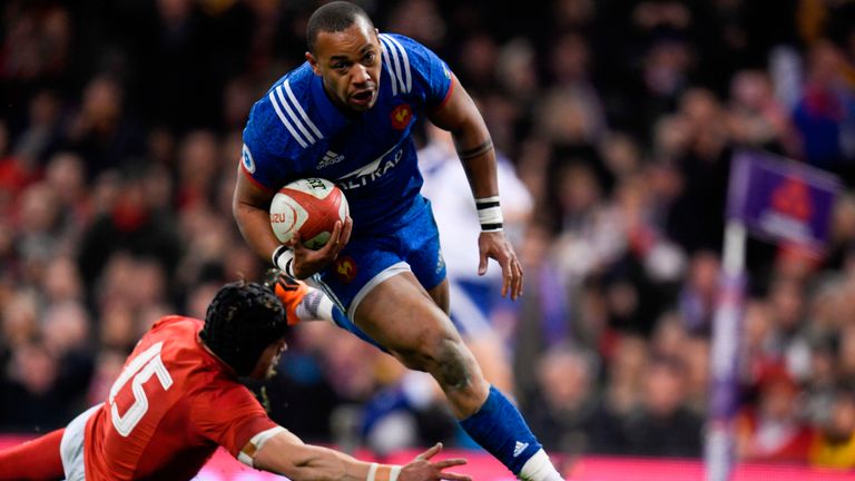 Gael Fickou on his way to score for France