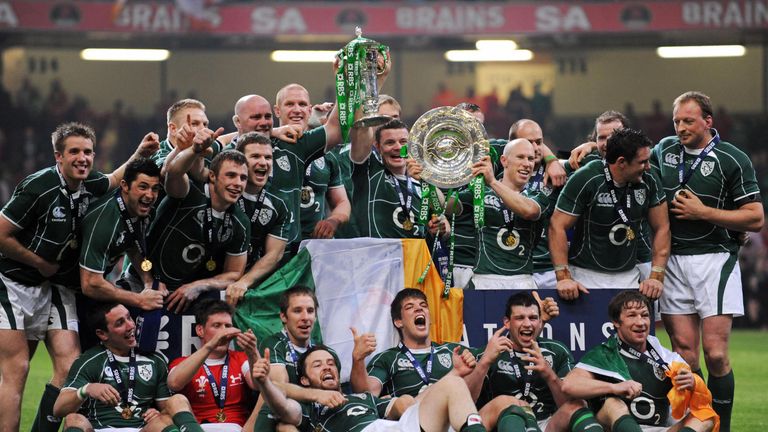 Ireland's squad celebrate their Six Nations Grand Slam victory in 2009