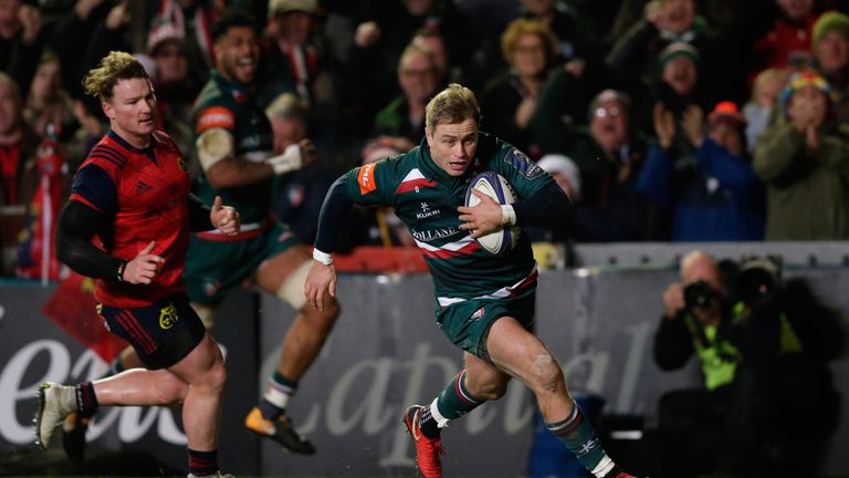 LEICESTER, ENGLAND - DECEMBER 17: Mathew Tait of Leicester Tigers runs in to score their first try during the European Rugby Champions Cup match between Leicester Tigers and Munster Rugby at Welford Road on December 17, 2017 in Leicester, England. (Photo by Henry Browne/Getty Images)
