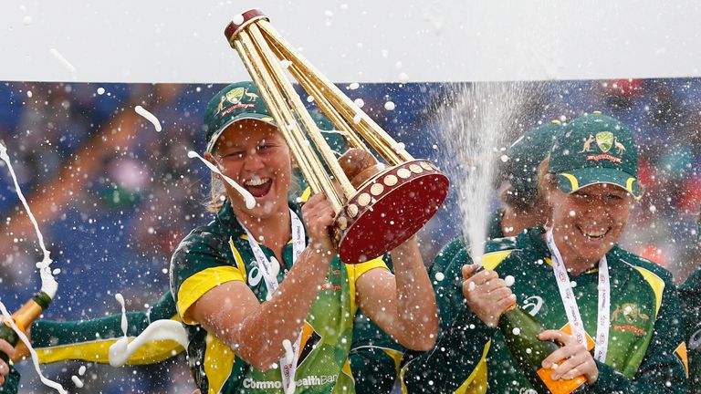 Australia won the 2015 Women's Ashes by 10 points to 6