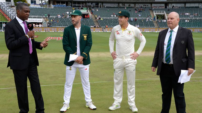 Tim Paine and Faf du Plessis get ready for the final Test in Johannesburg