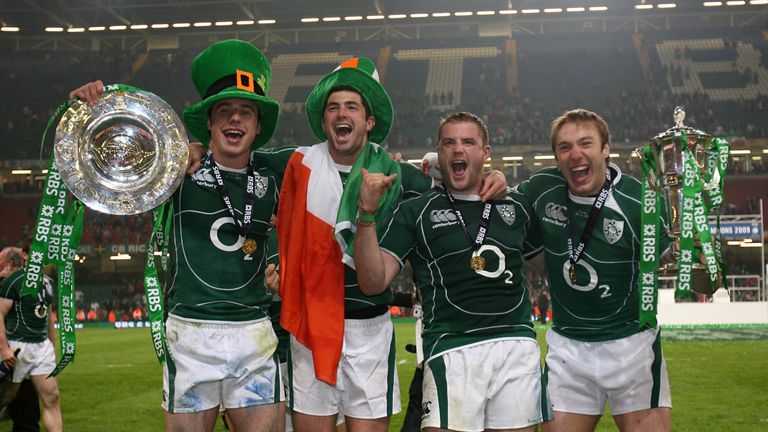 Tommy Bowe, Rob Kearney, Jamie Heaslip and Stephen Ferris celebrate after Ireland's Six Nations Grand Slam in 2009