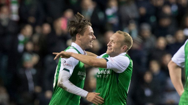 Hibernian's Scott Allan (L) celebrates his goal with teammate Dylan McGeouch.