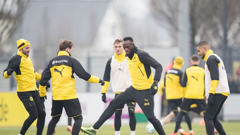 Usain Bolt takes part in a Borussia Dortmund training session on March 23, 2018