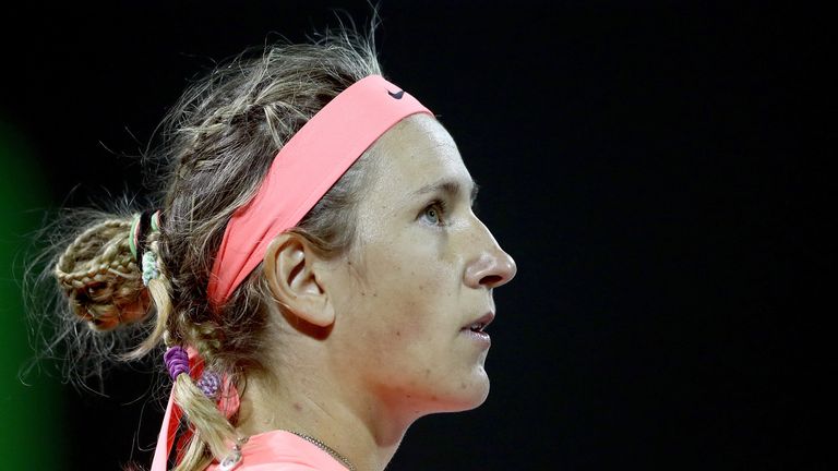 Victoria Azarenka of Belarus rcools down between games while playing Madison Keys during Day 4 of the Miami Open at the Crandon Park Tennis Center on March 22, 2018 in Key Biscayne, Florida